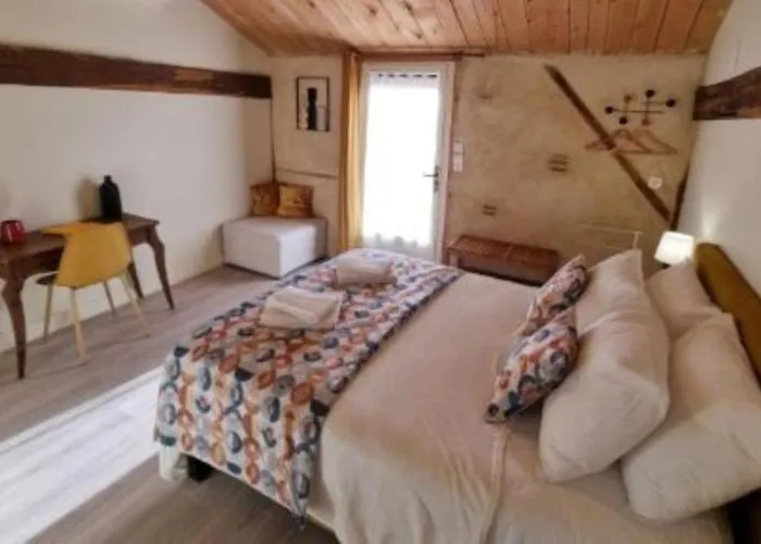 Bed & Breakfast L'esprit Du 24 3*